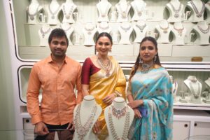 INDIA’S LARGEST LUXURY SILVER JEWELLERY BRAND, GOYAZ Inaugurated by Ms. ANDREA JEREMIAH.